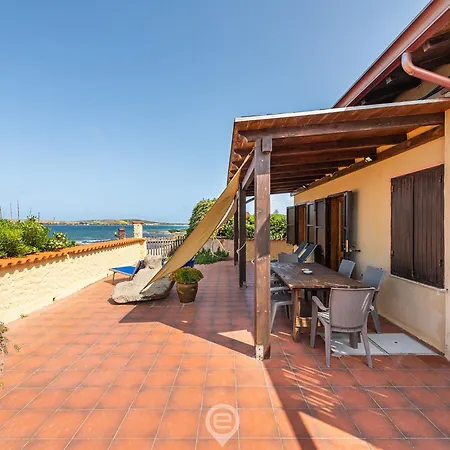 Feriehus Casa Ida - Sunny Outdoor Space & Sea View